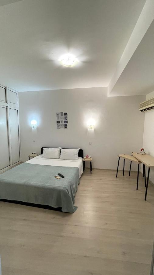 Old Center Studio Bucureşti Eksteriør bilde